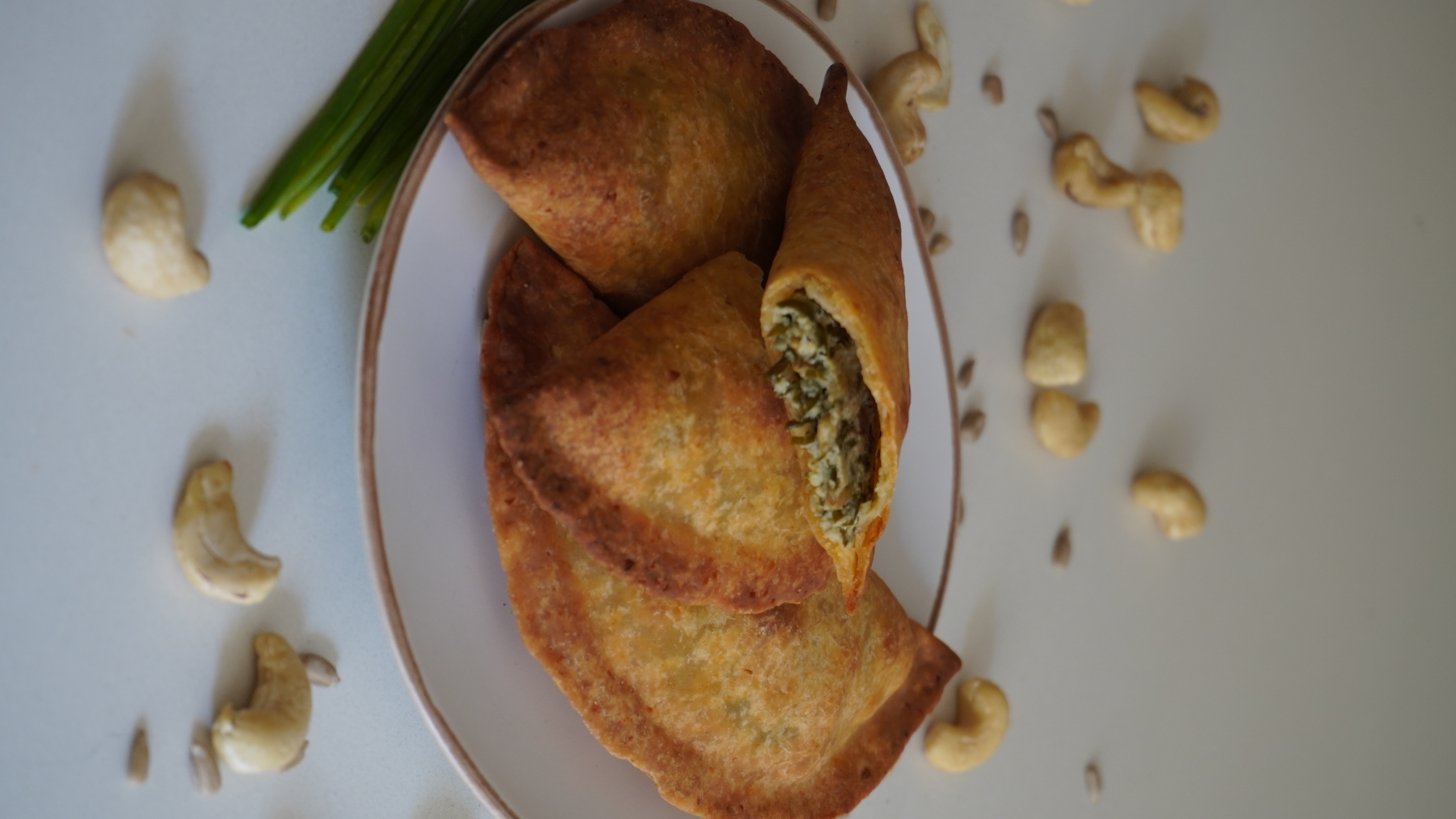 Empanada Caju e Espinafre
